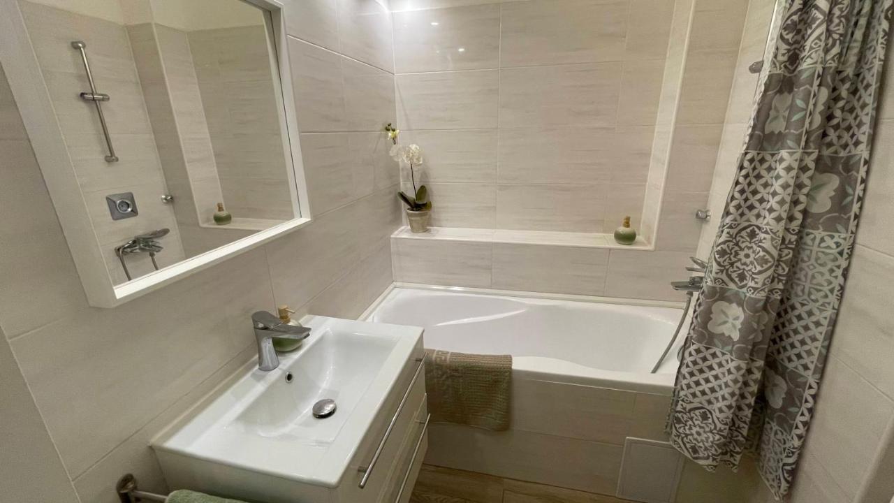Buda Garden Apartment ブダペスト エクステリア 写真